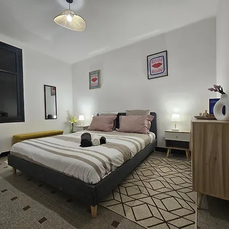 بيت ضيافة Vue Cite Medievale Castel View