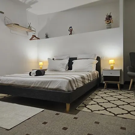 بيت ضيافة Vue Cite Medievale Castel View 3*