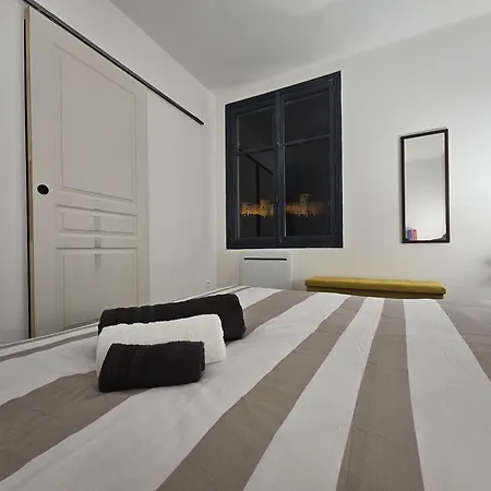 Vue Cite Medievale Castel View بيت ضيافة