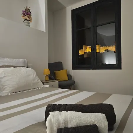 Vue Cite Medievale Castel View قرقشونه