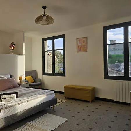 بيت ضيافة Vue Cite Medievale Castel View قرقشونه