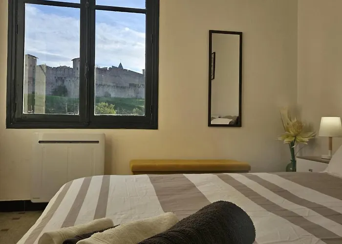 Vue Cite Medievale Castel View Πανσιόν Καρκασόν