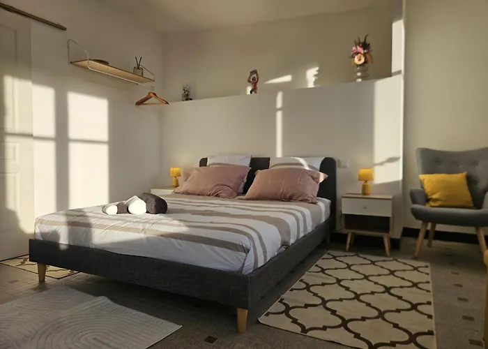 Πανσιόν Vue Cite Medievale Castel View Καρκασόν