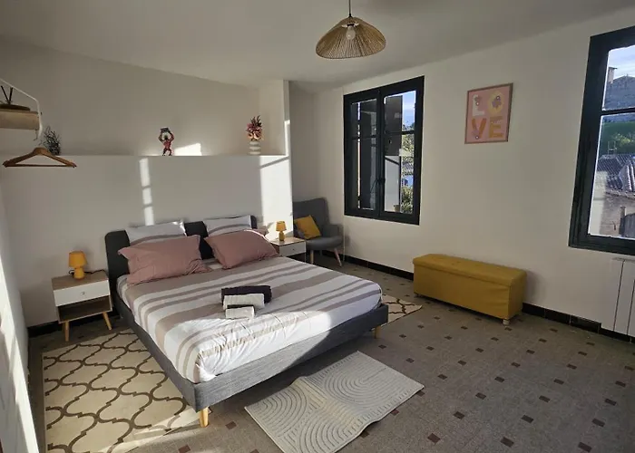 Vue Cite Medievale Castel View Πανσιόν Καρκασόν