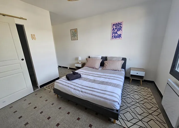 Vue Cite Medievale Castel View 3*