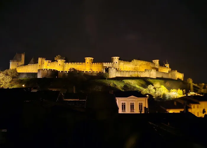 Vue Cite Medievale Castel View 3* Καρκασόν