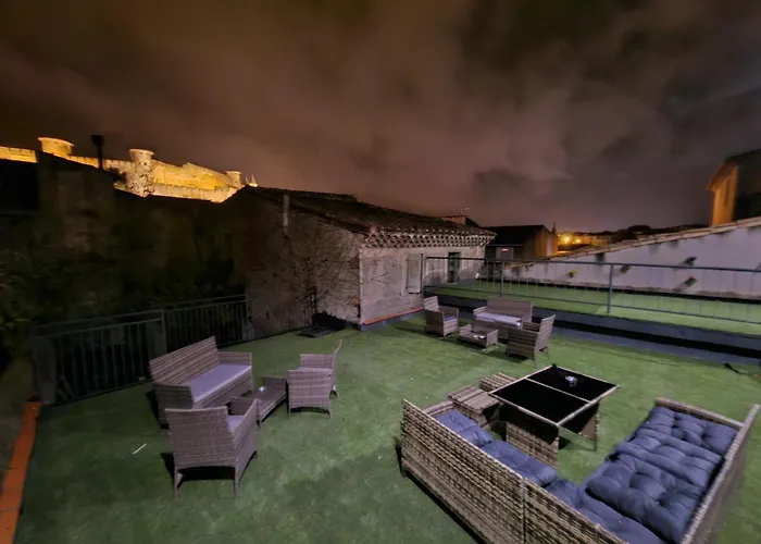 Πανσιόν Vue Cite Medievale Castel View 3*