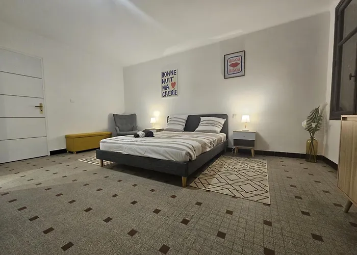 Πανσιόν Vue Cite Medievale Castel View Καρκασόν